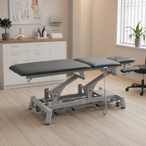 Elektrische Therapieliege: Funktionen, Unterschiede & Kaufberatung