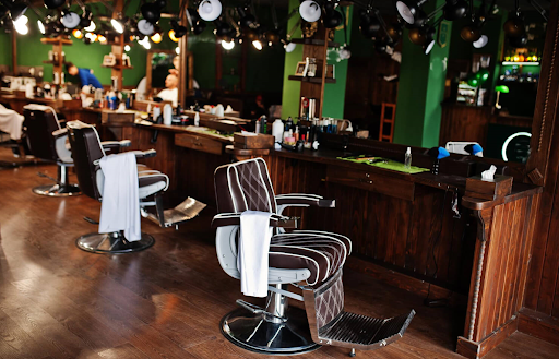 Barbershop und Friseureinrichtung Set Kaufberatung für Ihren Salon