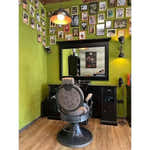 1x Friseur Bedienplatz, Vorwärtswaschbecken friseur 3B William – 1x Barber stuhl Clint