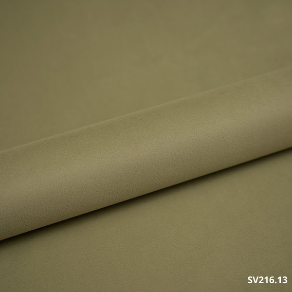 Nahaufnahme der Premium-Elektrische Massageliege ELEMENT-Polsterung in Olivgrün, hochwertiger Stofflook