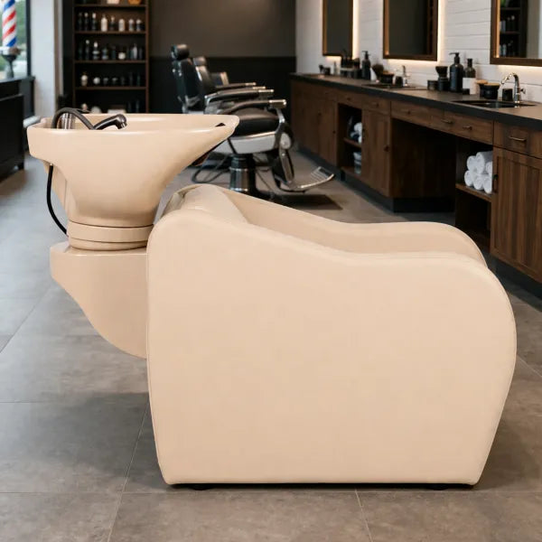 VELARIS AIR Rückwärtswaschbecken Beige mit elektrisch verstellbarer Fußstütze und Massagefunktion im Friseursalon.