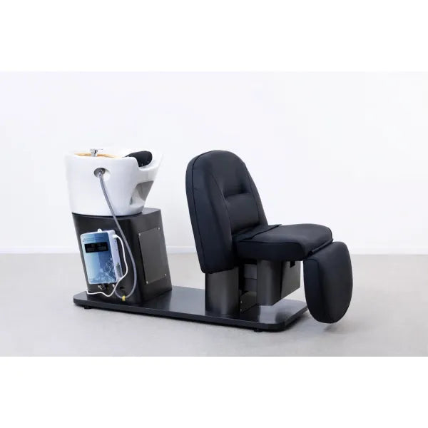Schwarze elektrische Head-Spa-Liege mit Waschbecken und Steuereinheit für professionelle Kopfhaut-Wellness.