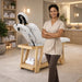 Holz-Massageliege mit Kopfteil im 2-Zonen-Design, ideal für Wellness, Kosmetikstudio und Therapiepraxis.
