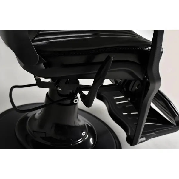 Eleganter Barber stuhl Kale-B in Schwarz, perfekter Herren Friseurstuhl für stilvolle Salons und luxuriöse Barbershops.