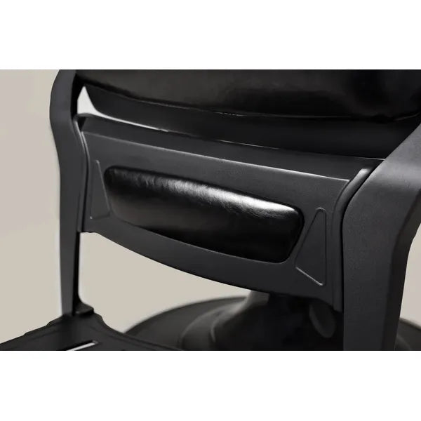 Luxuriöser Barber stuhl Kale-B in Schwarz, ideal für stilvolle Salons und Herrenfriseure. Elegante und funktionale Gestaltung.