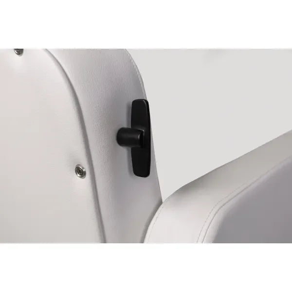 Nahaufnahme des schwarzen Verstellhebels an einem weißen Friseurstuhl mit PU-Lederpolsterung.