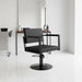 Friseurstuhl in Schwarz mit Massiver Eichenholz Armlehnen, Luxuriöser Friseur stuhl Ocean b-u - Tiptop - Einrichtung