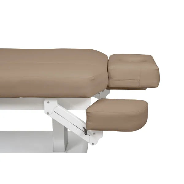 Elektrische Massageliege mit verstellbarer Rückenlehne, Fuß- und Armstützen, Kopfstütze mit Gesichtsaussparung, LED.