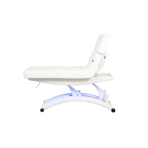 Beheizbare Massageliege: Bedienfeld mit LED-Display (60°C) und beleuchteten Knöpfen am braunen Bezug.