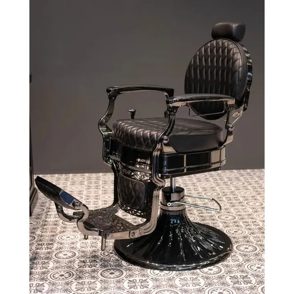 Luxuriöser Barber stuhl Kirk Bc in Schwarz, ideal für stilvolle Salons und Herrenfriseure. Komfort trifft Eleganz.