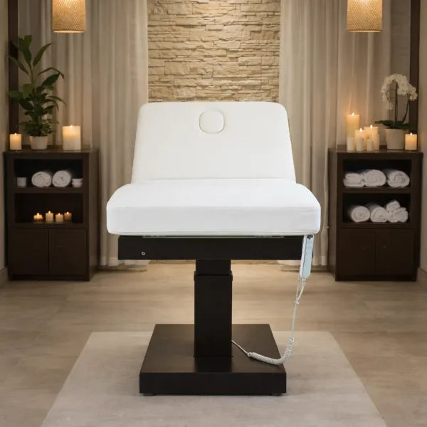 Elektrische Massageliege Ulna+ mit drei Motoren im Kosmetik- & Spa-Raum, weiß