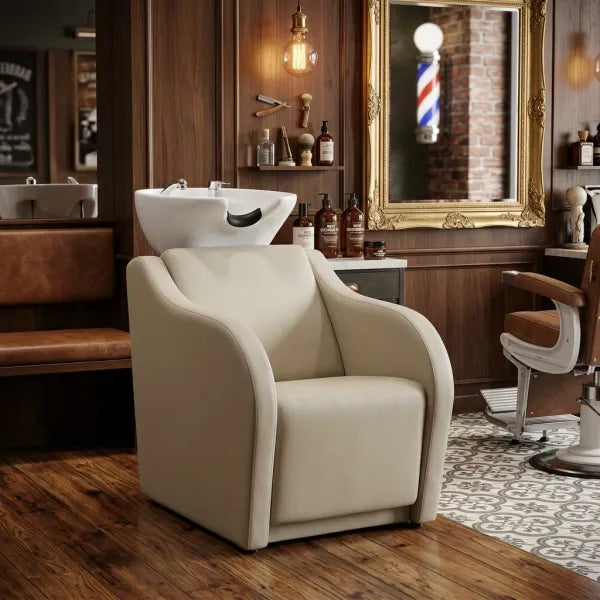 Beiges Friseurwaschbecken WISP POWER+ mit elektrischer Fußstütze im eleganten Salon