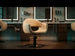 Friseurstuhl GLAM – cremefarbene Polsterung, Premium-Hydraulik, komfortabler Sitz, elegantes Salon-Design.